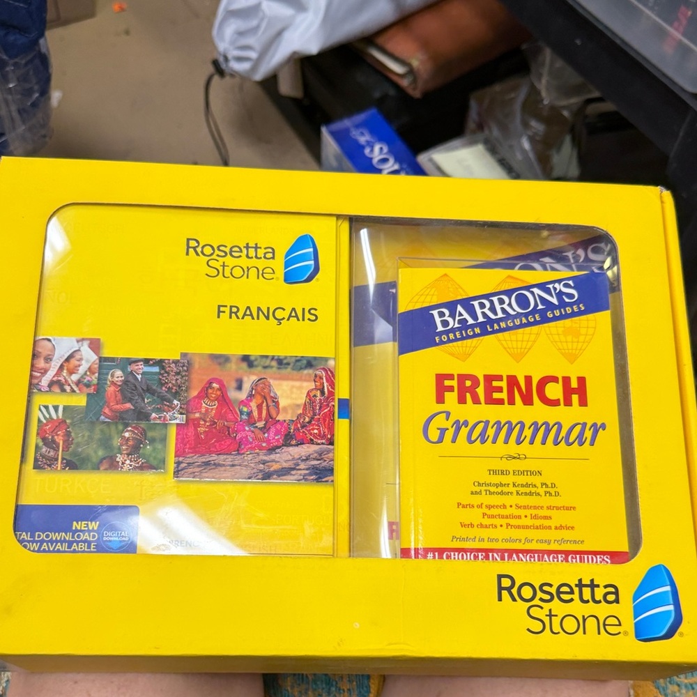 Rosetta Stone French Language Learning Kit - Yellow